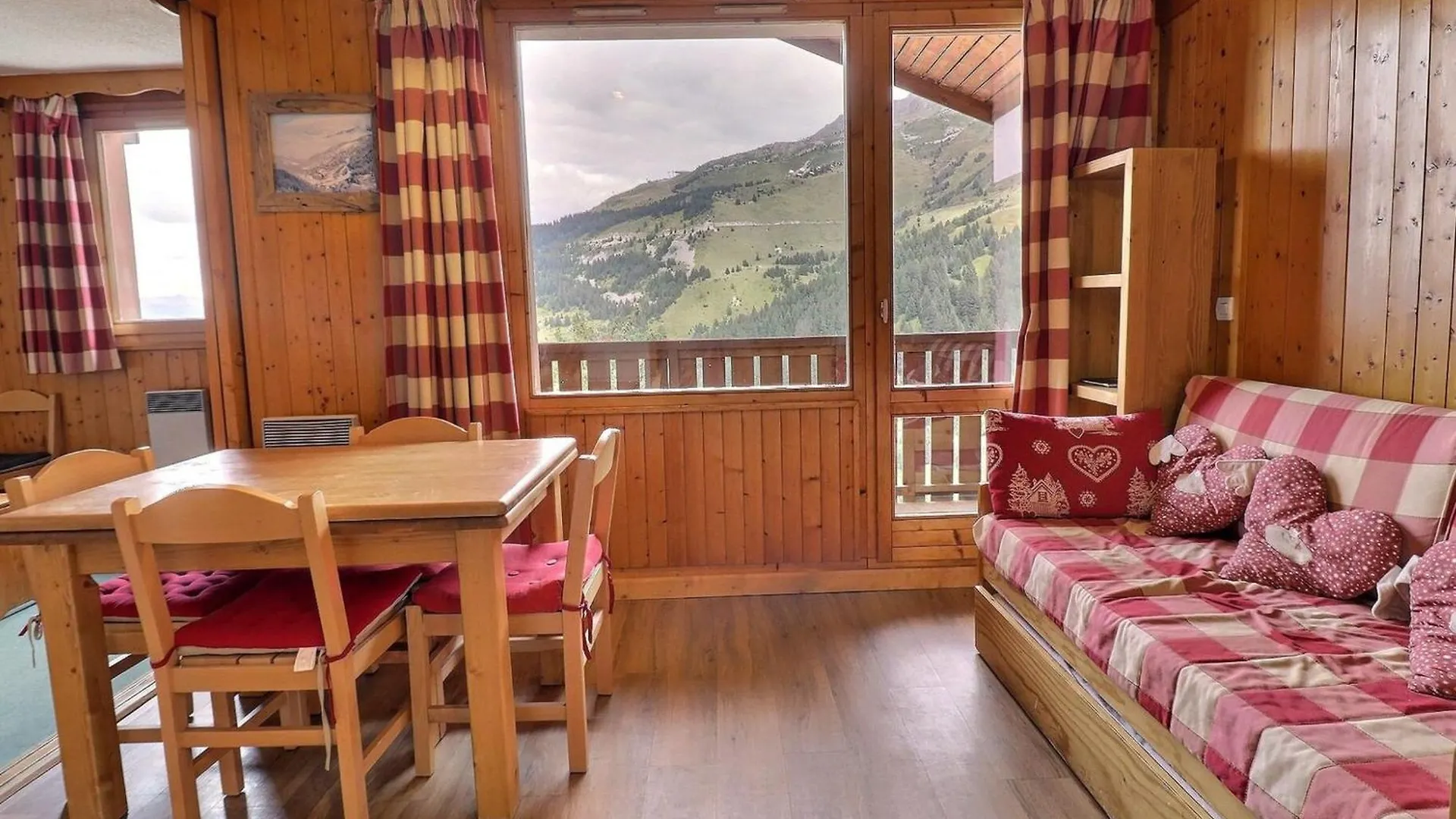 Appartement Confortable 6 Pers, Pres Des Pistes, 2 Chambres + Couchages, Animaux Acceptes - Fr-1-182-95 Meribel