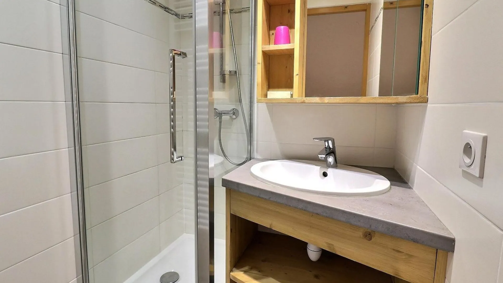 Appartement Confortable 6 Pers, Pres Des Pistes, 2 Chambres + Couchages, Animaux Acceptes - Fr-1-182-95 Meribel Apartment