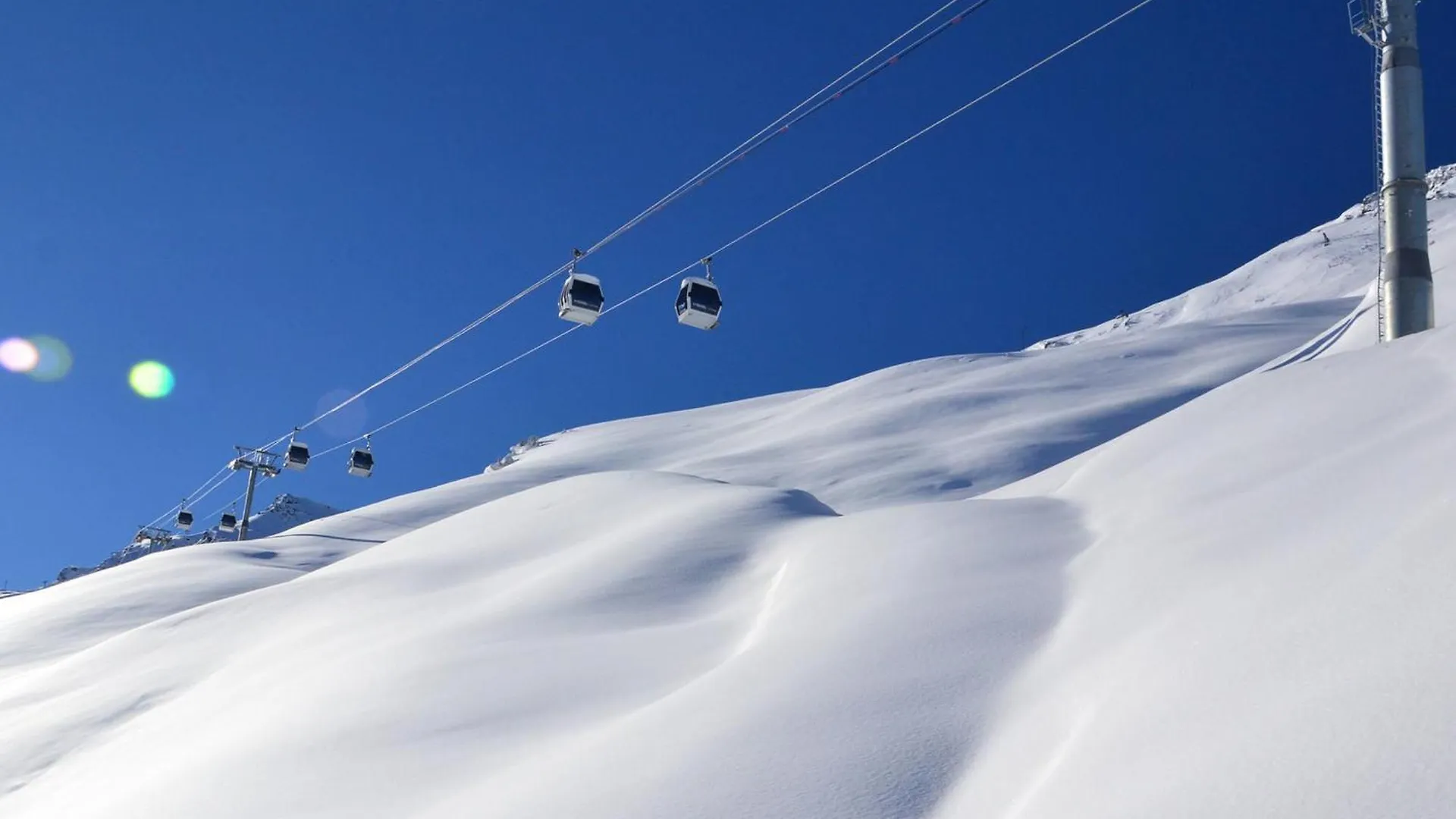 Appartement Confortable 6 Pers, Pres Des Pistes, 2 Chambres + Couchages, Animaux Acceptes - Fr-1-182-95 Meribel 0*,  France